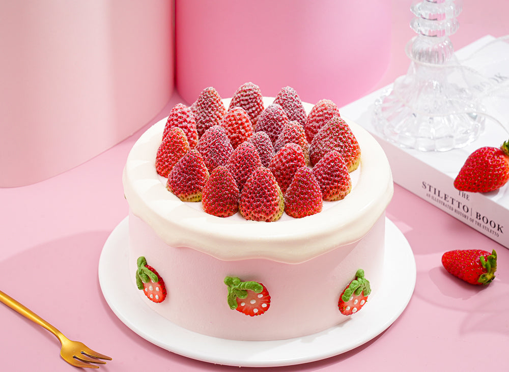 草莓雪山 水果忌廉蛋糕